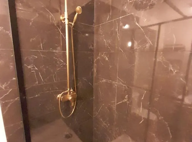 De La Reine Blanche Coye-la-Foret